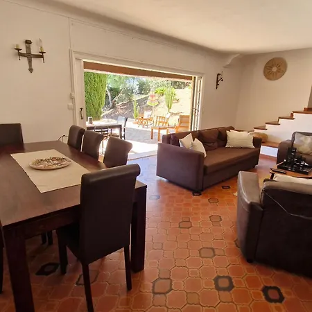 Familiale Avec Piscine Privee, Proche Plage, Parking Et Wifi A - Fr-1-780-12