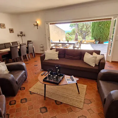 Villa Familiale Avec Piscine Privee, Proche Plage, Parking Et Wifi A - Fr-1-780-12