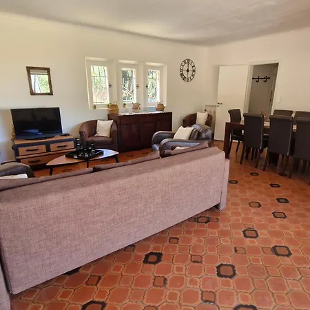 Spacieuse Avec Piscine Privée à - Fr-1-780-12 Villa